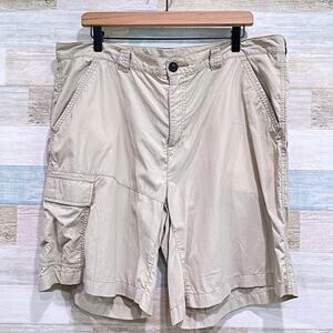 Columbia 9" Battle Ridge II Cargo Shorts Beige Ripstop Hiking Outdoors Mens 40